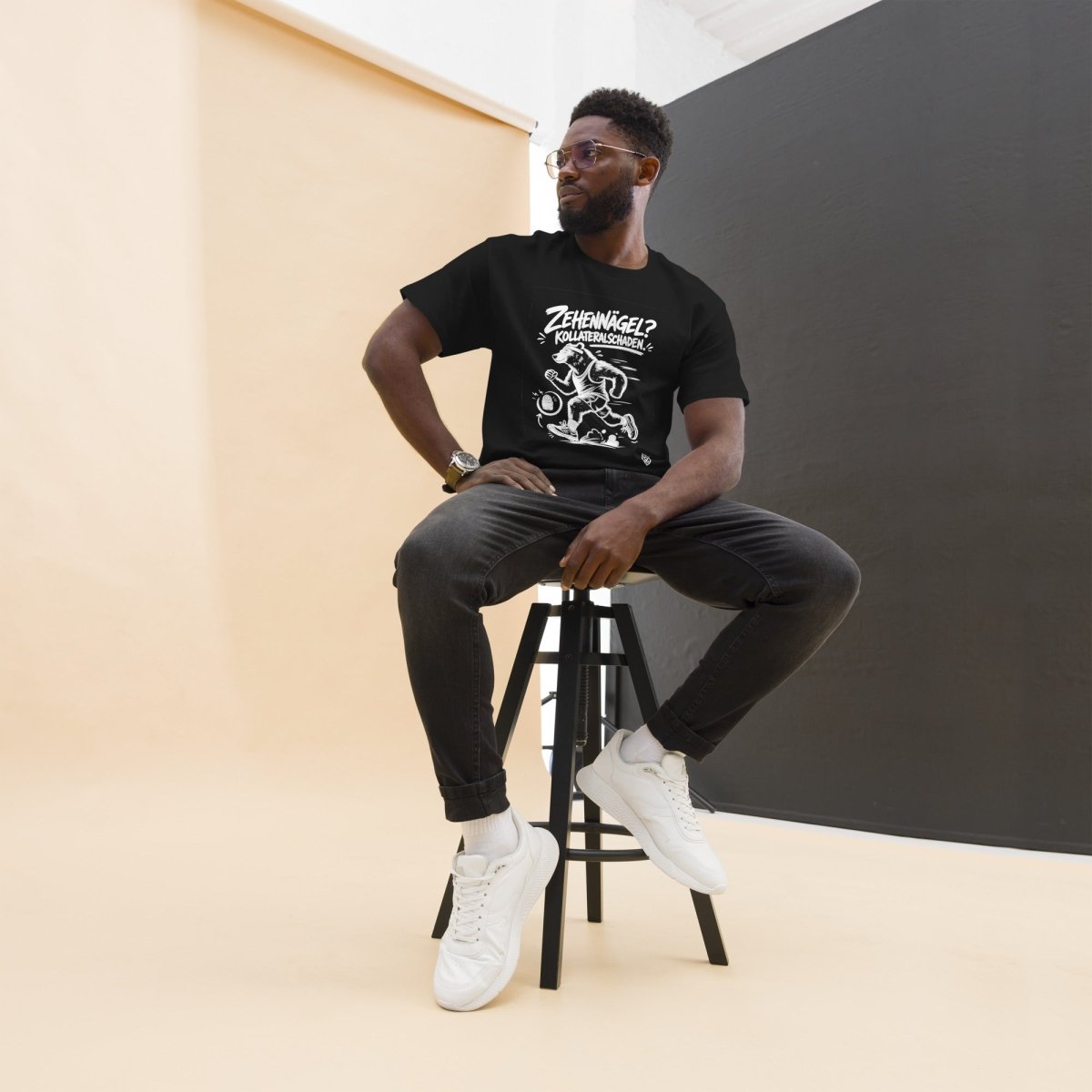 T-Shirt "Zehennägel? Kollateralschaden." – Running & Laufen S–5XL | Black Ursus - Streetwear - S–5XL | Black Ursus