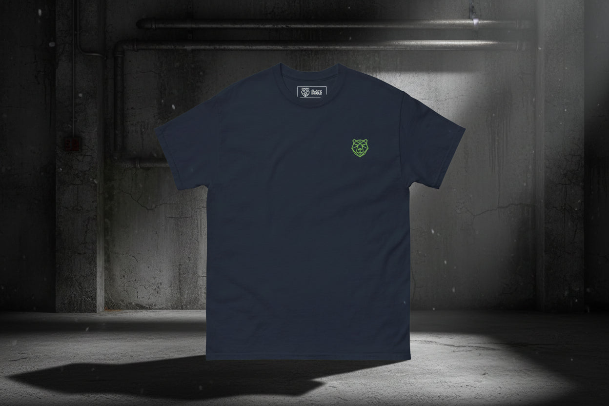 Unisex T-Shirt "Black Ursus" mit hochwertigem Logo - Stick in Grün - Streetwear - size_range | Black Ursus