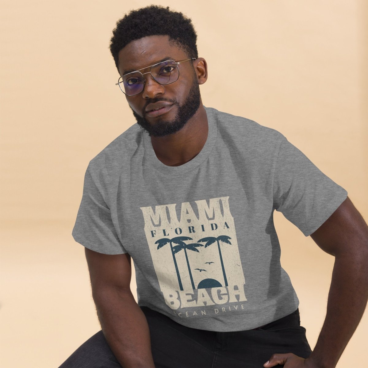 Unisex T-Shirt "Miami" - Streetwear - size_range | Black Ursus