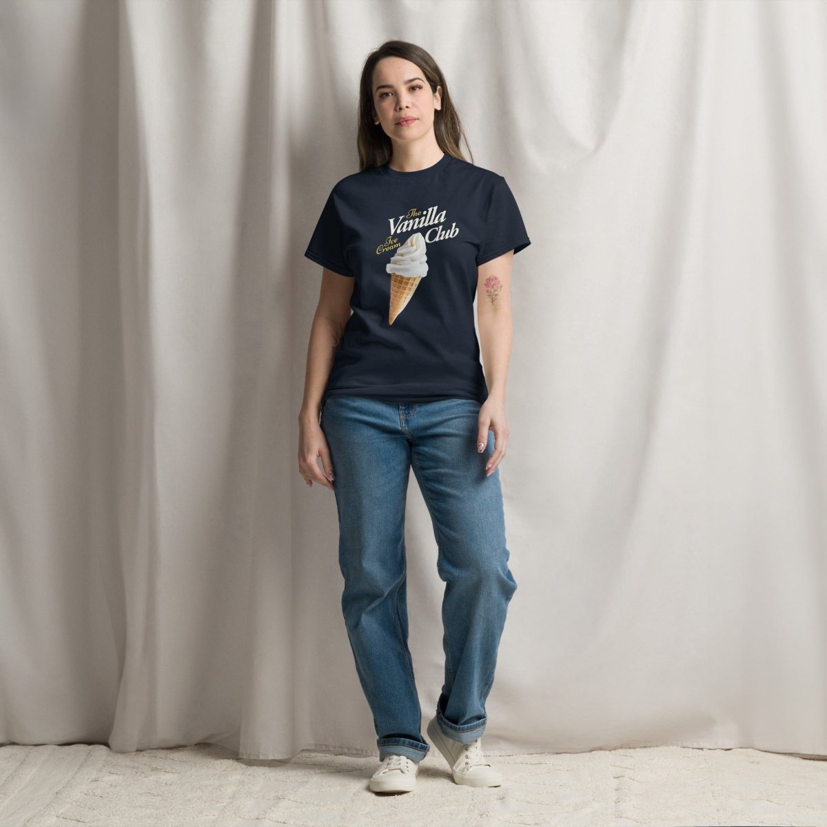 Unisex T-Shirt "Vanilla Club" - Streetwear - size_range | Black Ursus